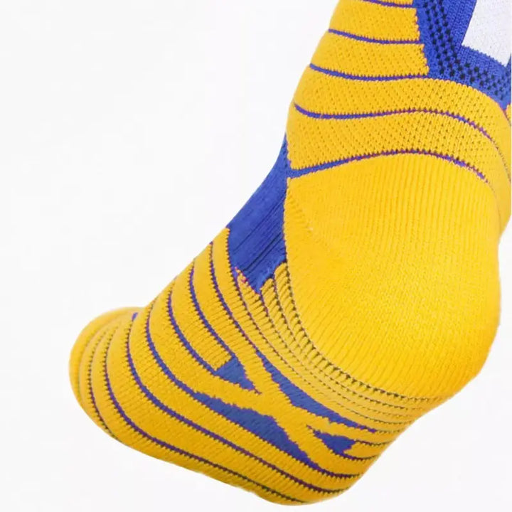 Breathable Non-slip Professional Basketball Crew Socks for Men 